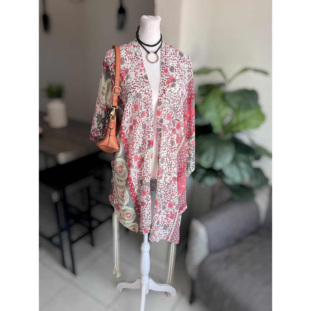 GigiO USA Floral Boho Kimono Cardigan Size Small